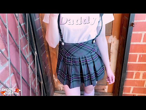 ❤️ Ang mag-aaral na babae ay sumipsip ng kanyang titi nang malalim at nag-fucks sa halip na mga klase. ❤️ Porn video sa porn tl.sayhentai.ru ❌❤